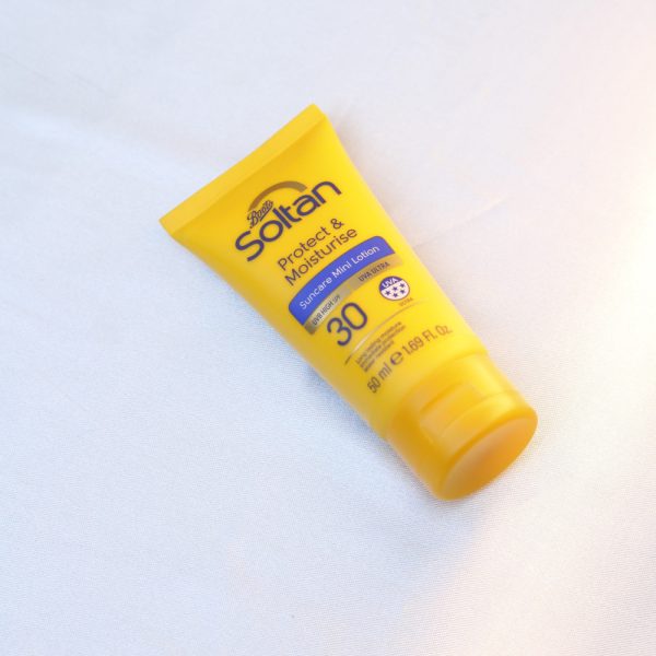 ضد آفتاب SPF30