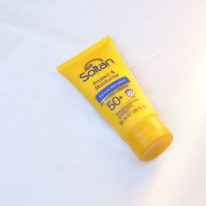 ضد آفتاب SPF50